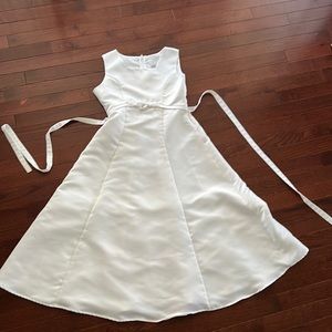 Girls size 12 communion dress all white